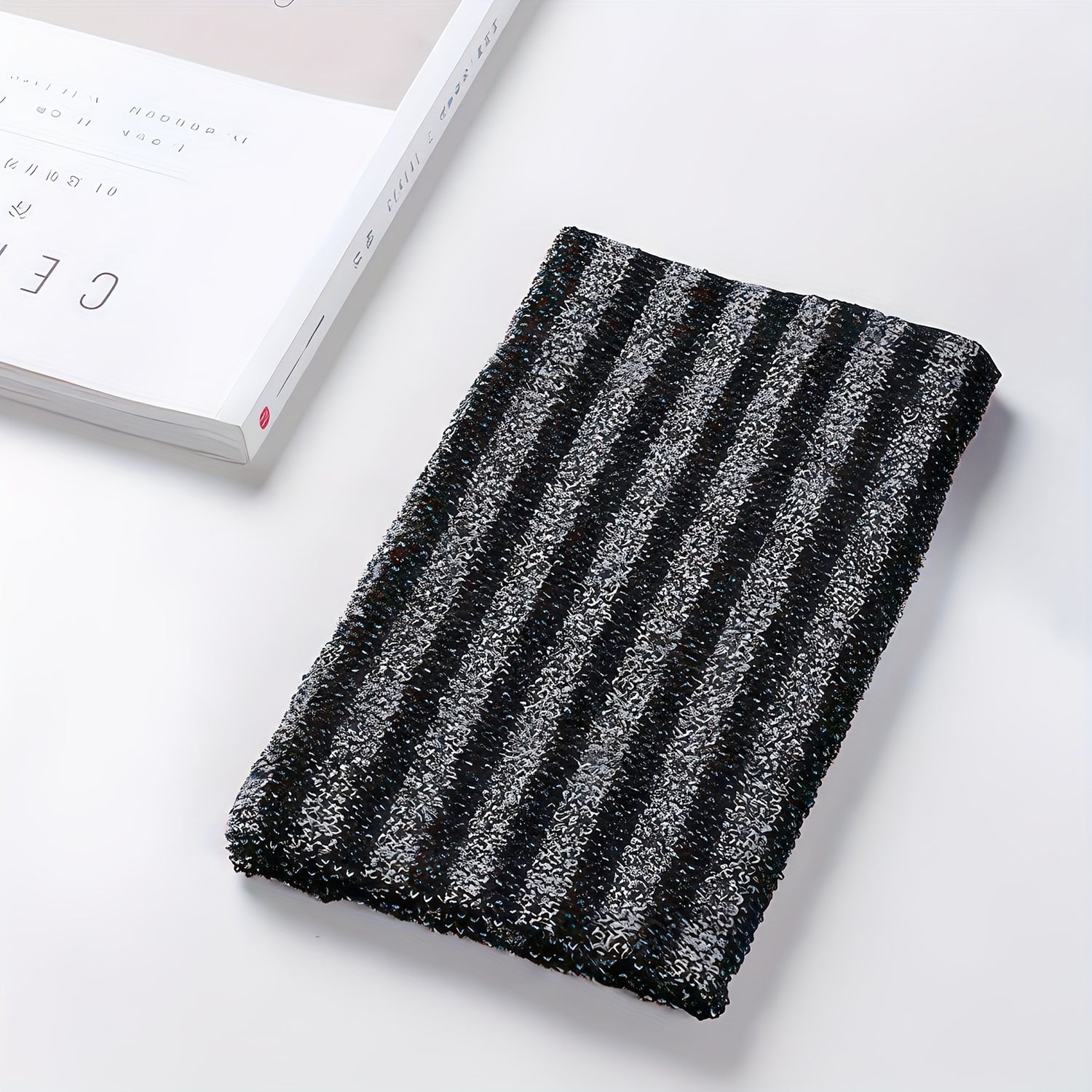 Back scrubber with sturdy strap handles for easy grip