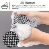 Back scrubber with sturdy strap handles for easy grip