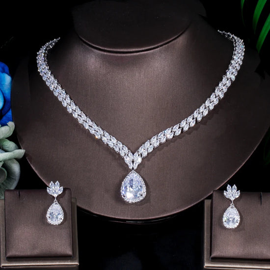 "Bridal Jewelry set with necklace and earring