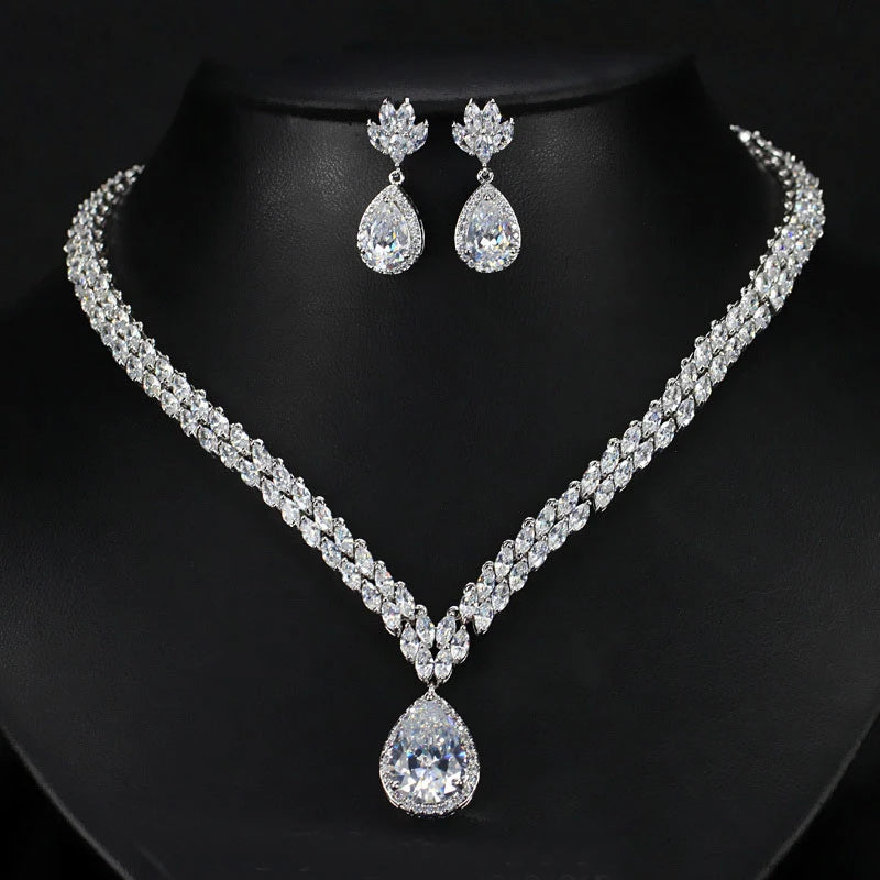 "Bridal Jewelry set with necklace and earring